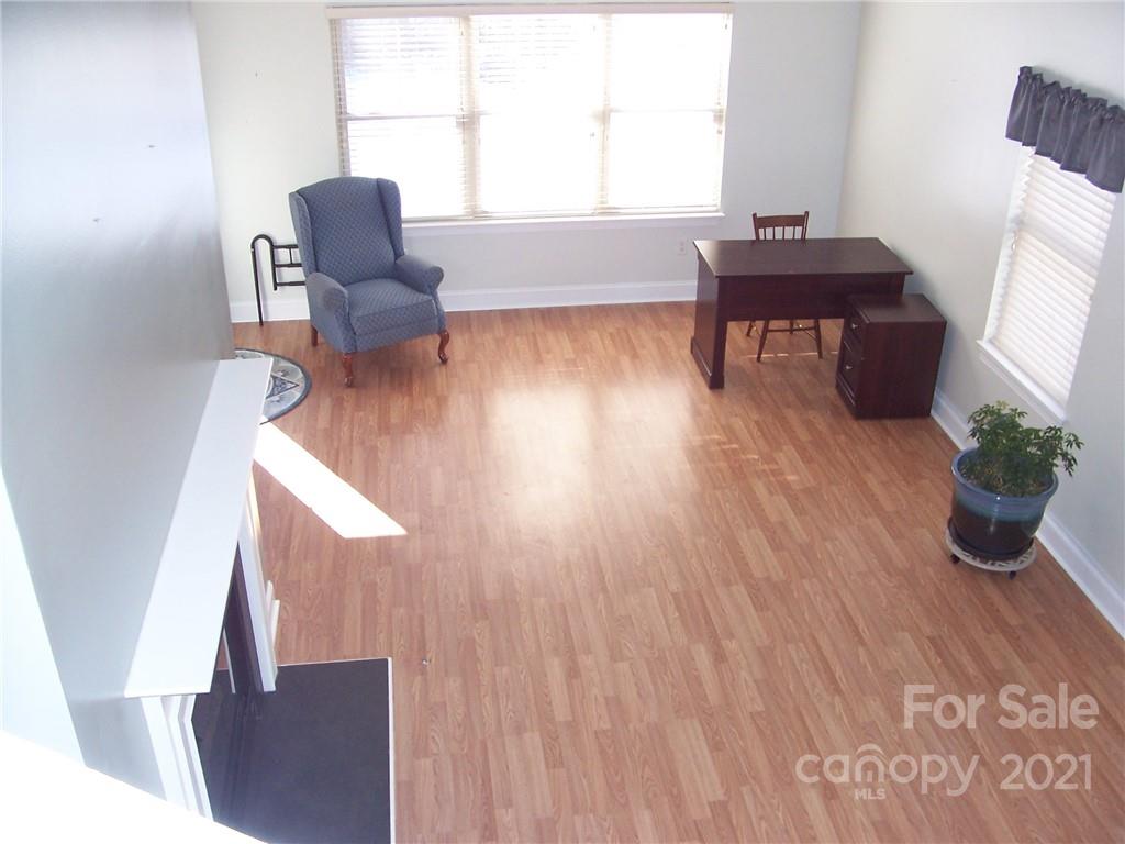 156 Wash Creek Drive Hendersonville NC 28739