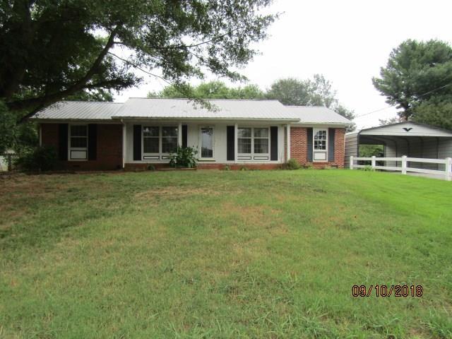 2128 Moss Farm Road Hickory NC 28602