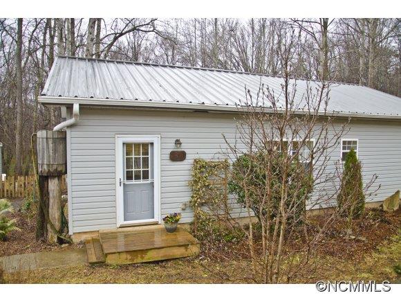 30 Old Stagecoach Road Swannanoa NC 28778