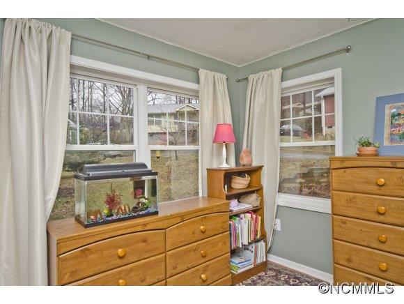 30 Old Stagecoach Road Swannanoa NC 28778