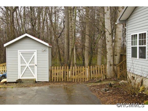 30 Old Stagecoach Road Swannanoa NC 28778