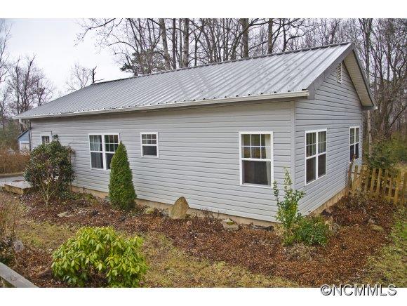 30 Old Stagecoach Road Swannanoa NC 28778