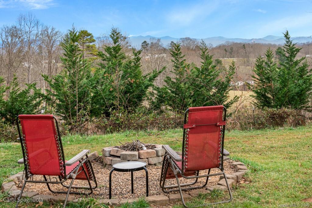 580 Piney Knob Road Marshall NC 28753