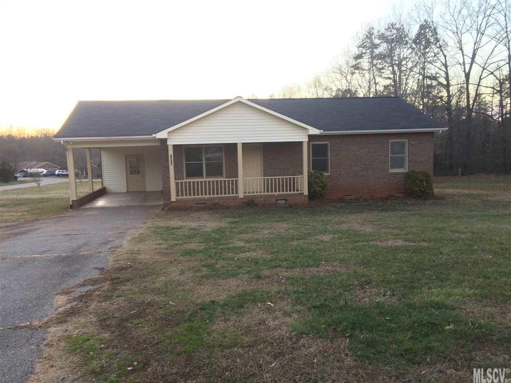 1648 Lazenby Street Newton NC 28658