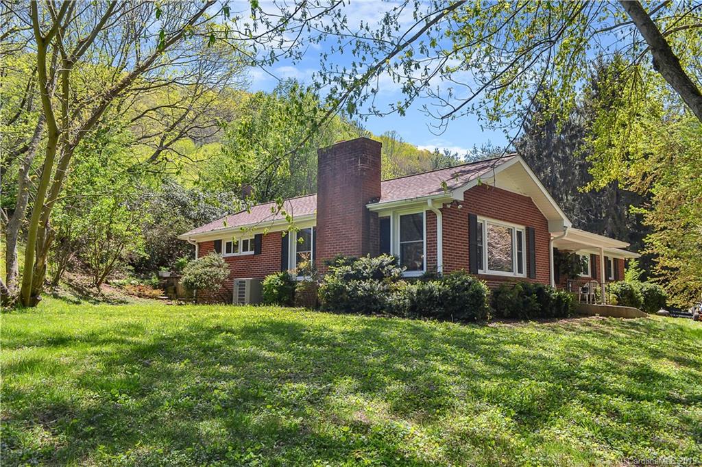 649 Yates Cove Road Waynesville NC 28785