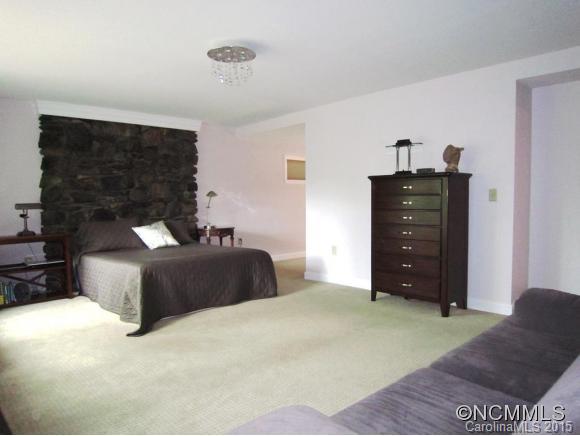 95 Davidson Road Swannanoa NC 28778