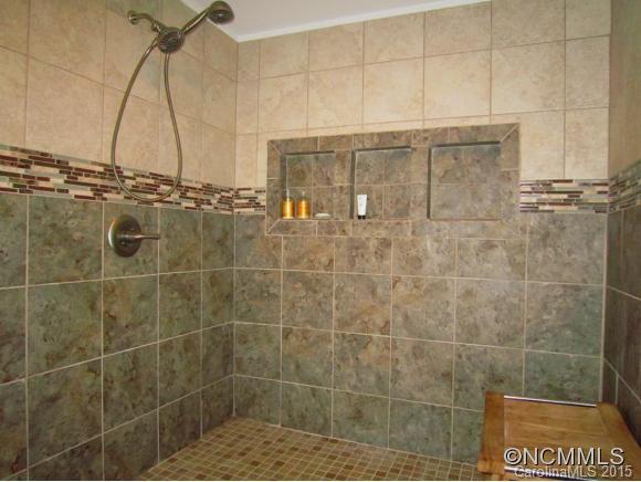 95 Davidson Road Swannanoa NC 28778