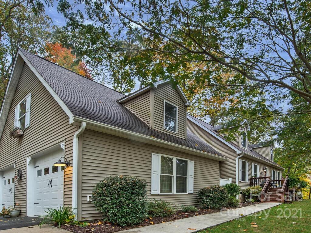 142 Blake Drive Canton NC 28716