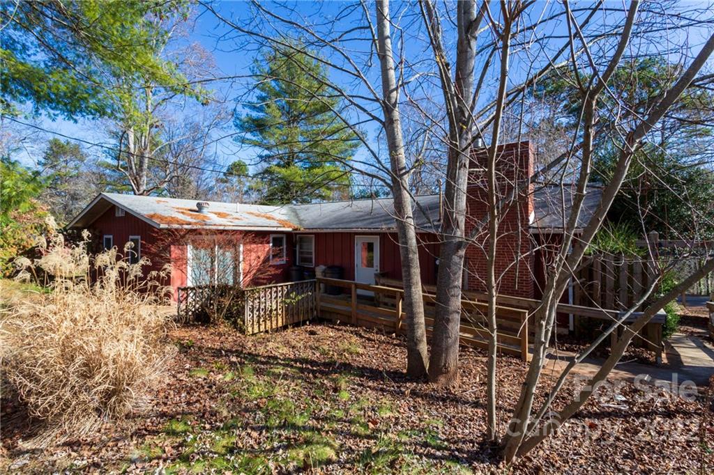 8 Revonda Drive Asheville NC 28804