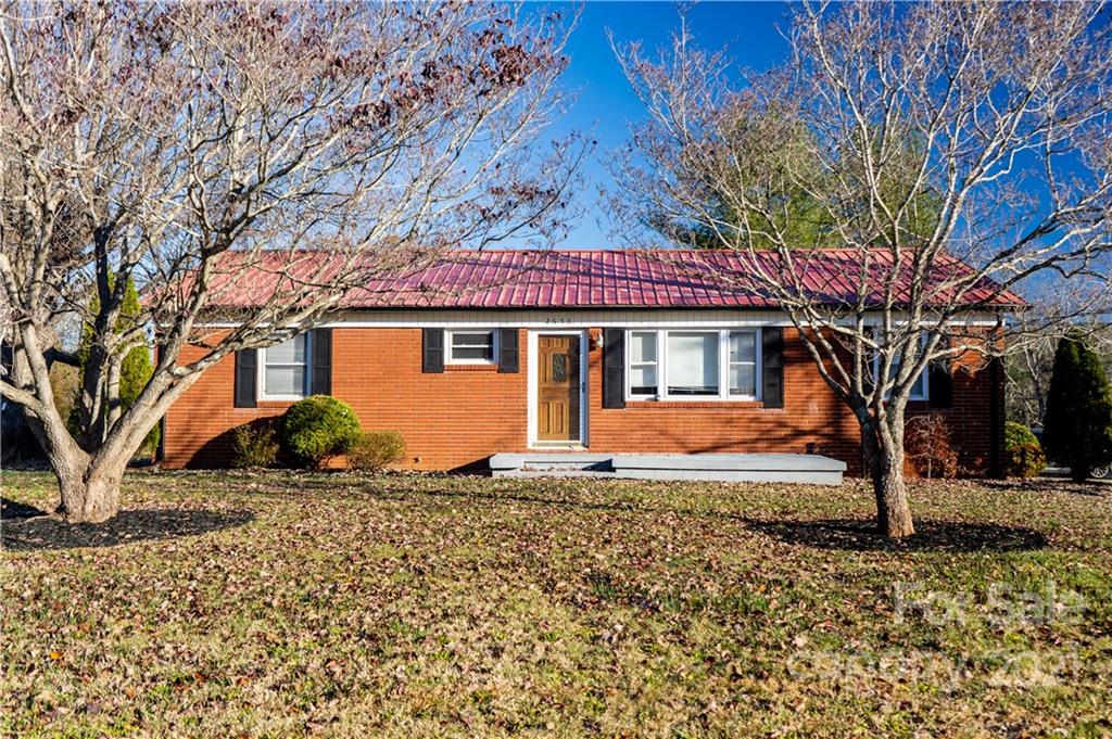 2656 West View Acres Street Hickory NC 28601