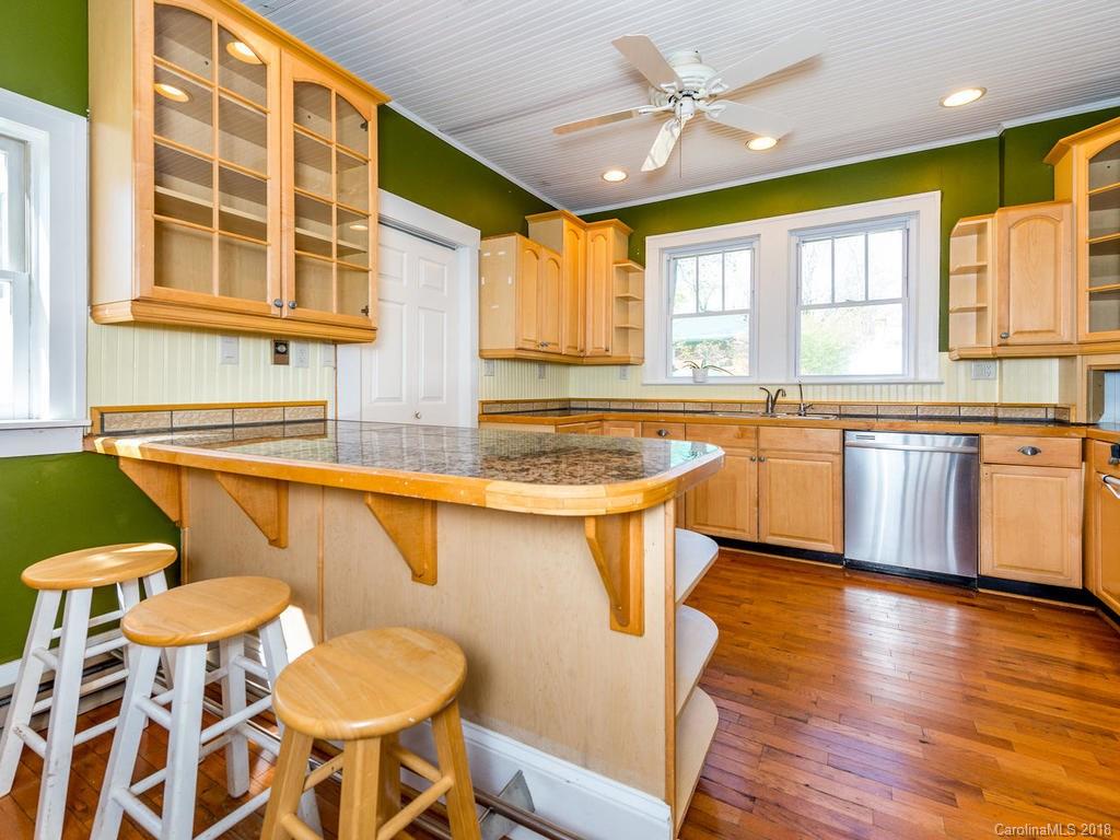 23 & 15 Vance Crescent Street Asheville NC 28806