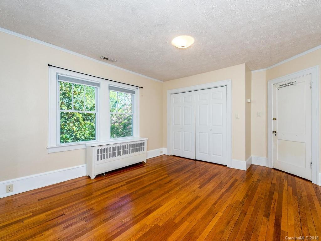 23 & 15 Vance Crescent Street Asheville NC 28806