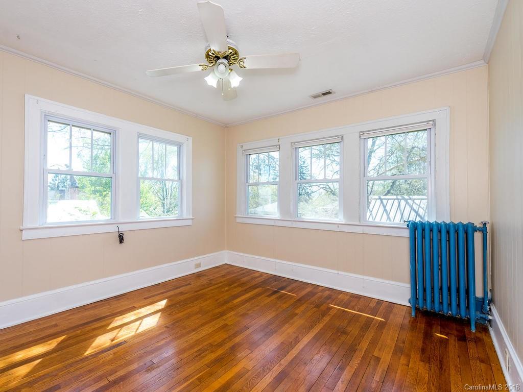 23 & 15 Vance Crescent Street Asheville NC 28806