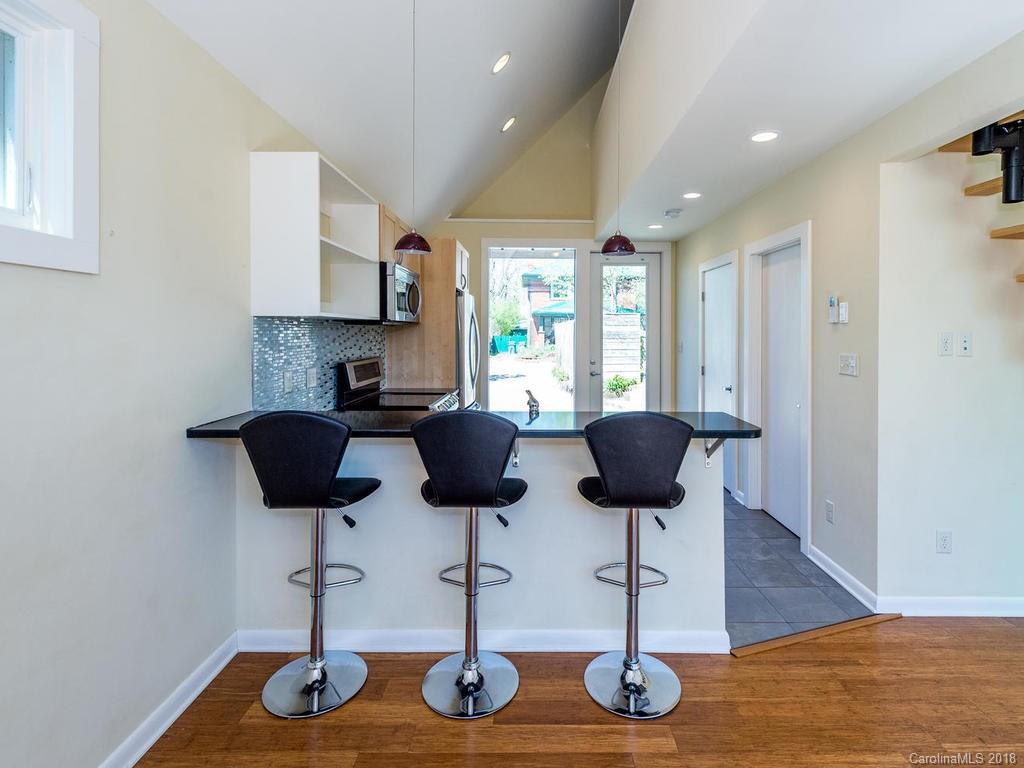 23 & 15 Vance Crescent Street Asheville NC 28806