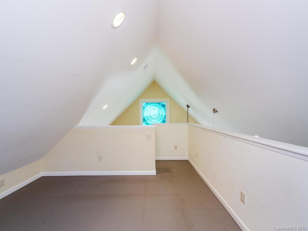 23 & 15 Vance Crescent Street Asheville NC 28806