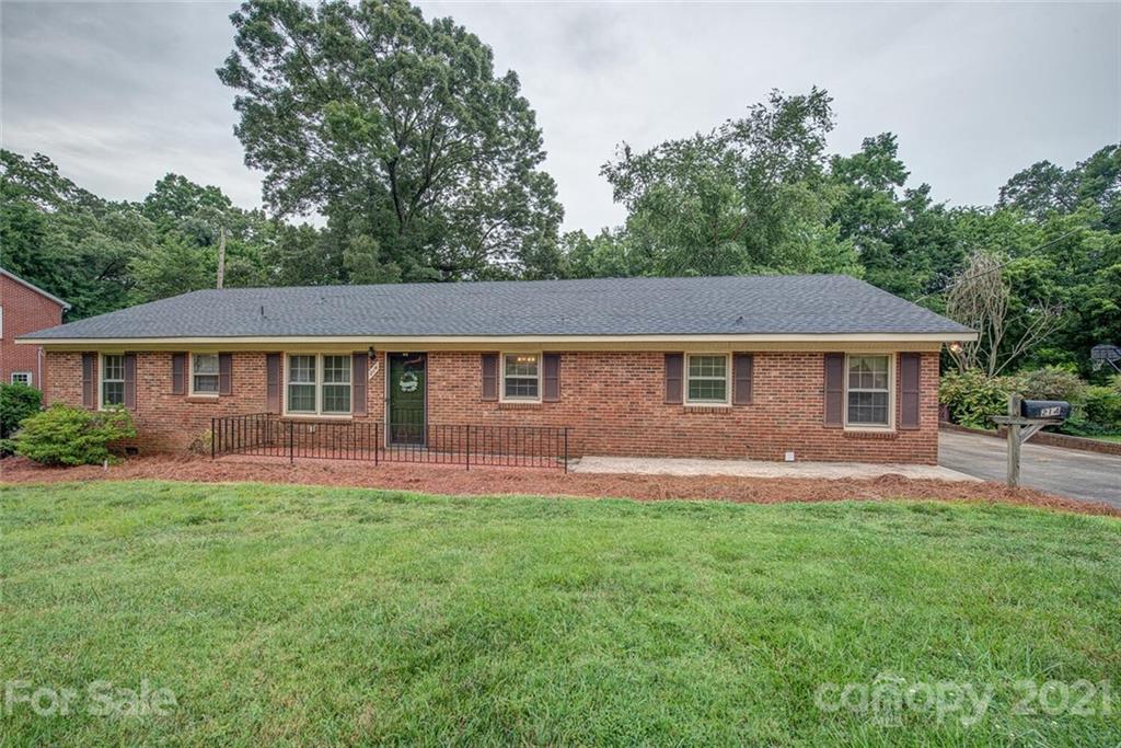 214 Dogwood Drive Mount Holly NC 28120