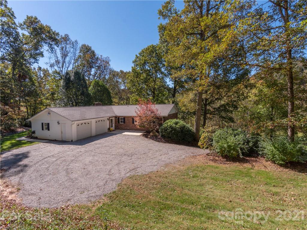 36 Riding Rock Road Clyde NC 28721