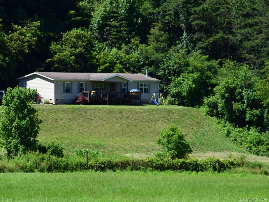 130 Poppas Place Canton NC 28716