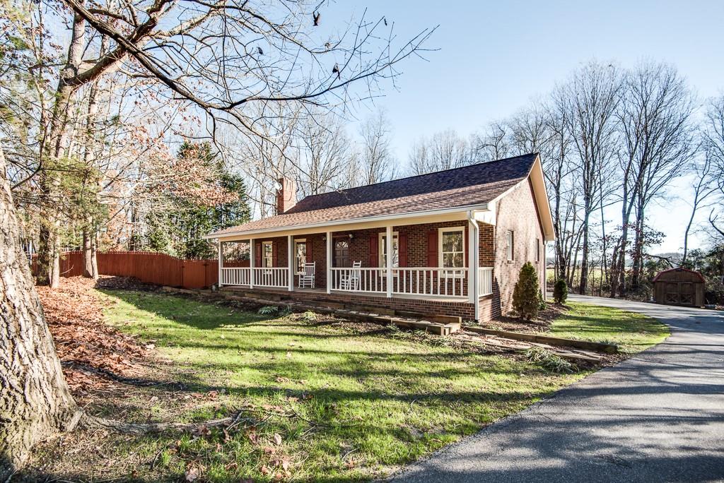 2120 Setzer Avenue Newton NC 28658