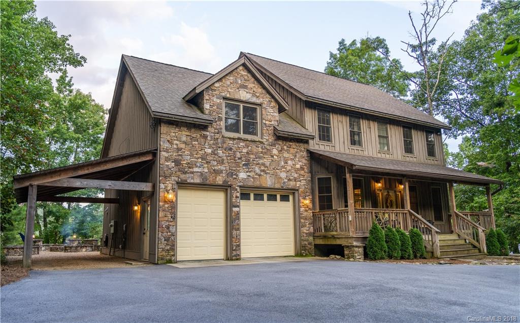 200 Hickory Hollow Road Lake Toxaway NC 28747