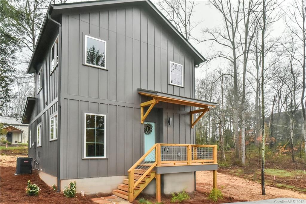 186 Moody Avenue Candler NC 28715
