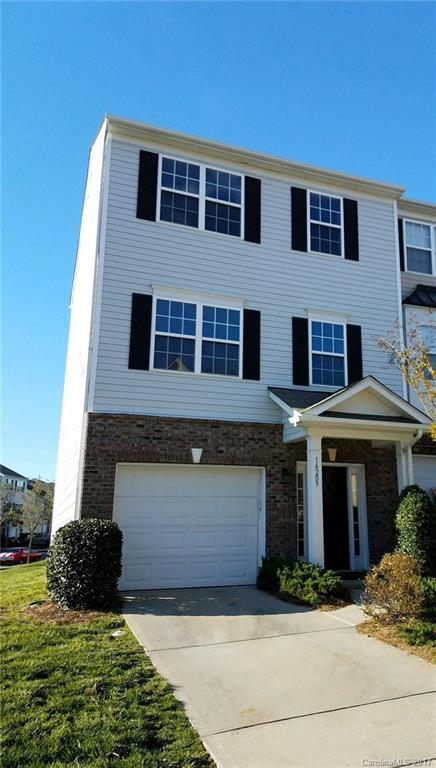 14209 Waterfowl Lane Charlotte NC 28262