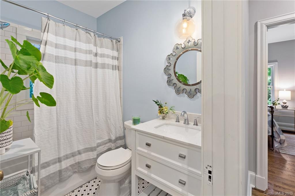 44 Lakewood Drive Asheville NC 28803
