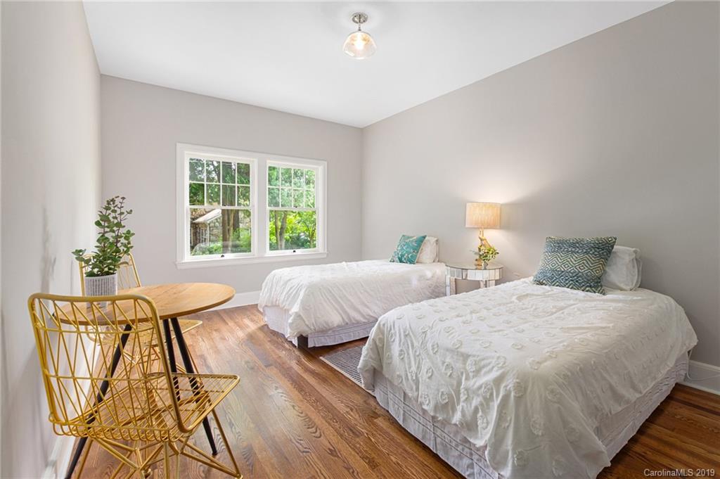 44 Lakewood Drive Asheville NC 28803