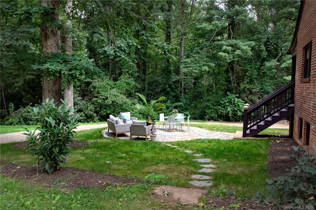 44 Lakewood Drive Asheville NC 28803