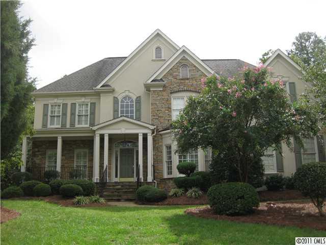 8723 Oakthorpe Drive Charlotte NC 28277