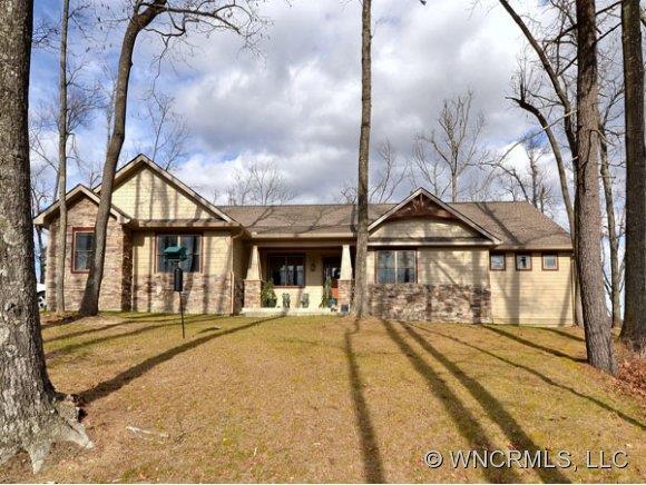 853 Big Raven Lane Saluda NC 28773