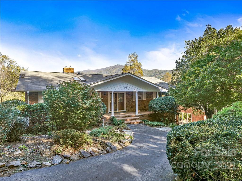 102 Ashley Circle Asheville NC 28805
