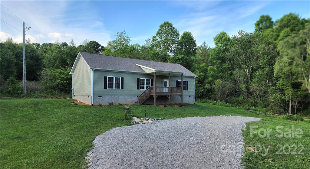10 Smith Bowen Trail Fairview NC 28730