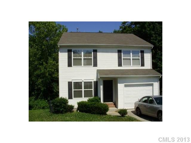 1323 Winding Branch Court Charlotte NC 28216