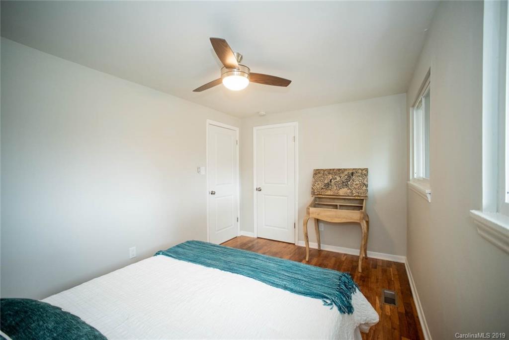 5 Violet Hill Circle Asheville NC 28805