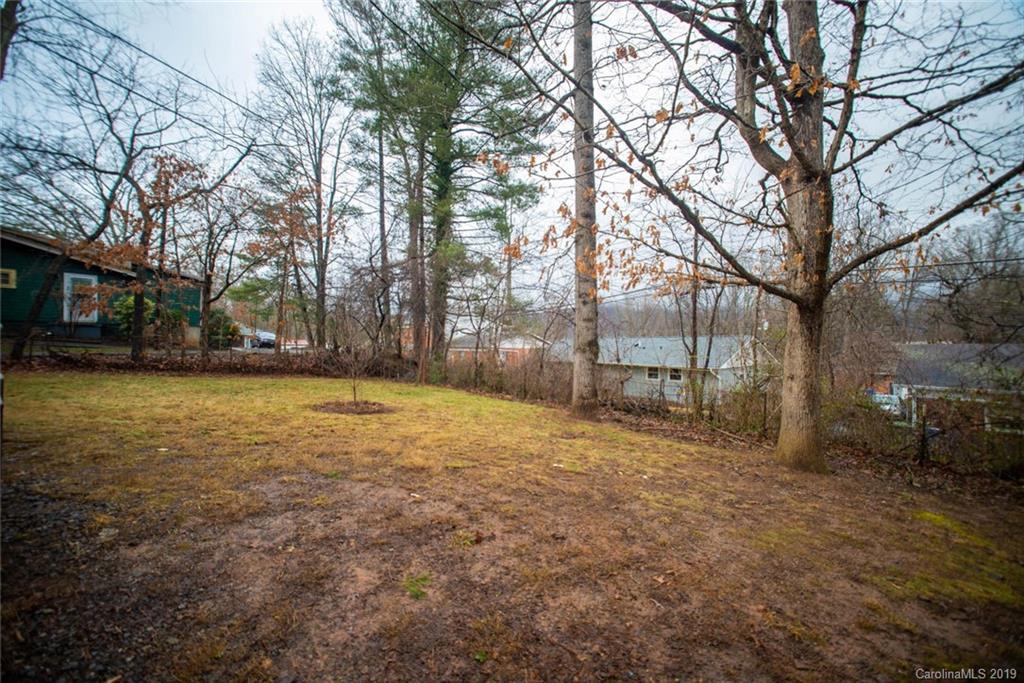 5 Violet Hill Circle Asheville NC 28805