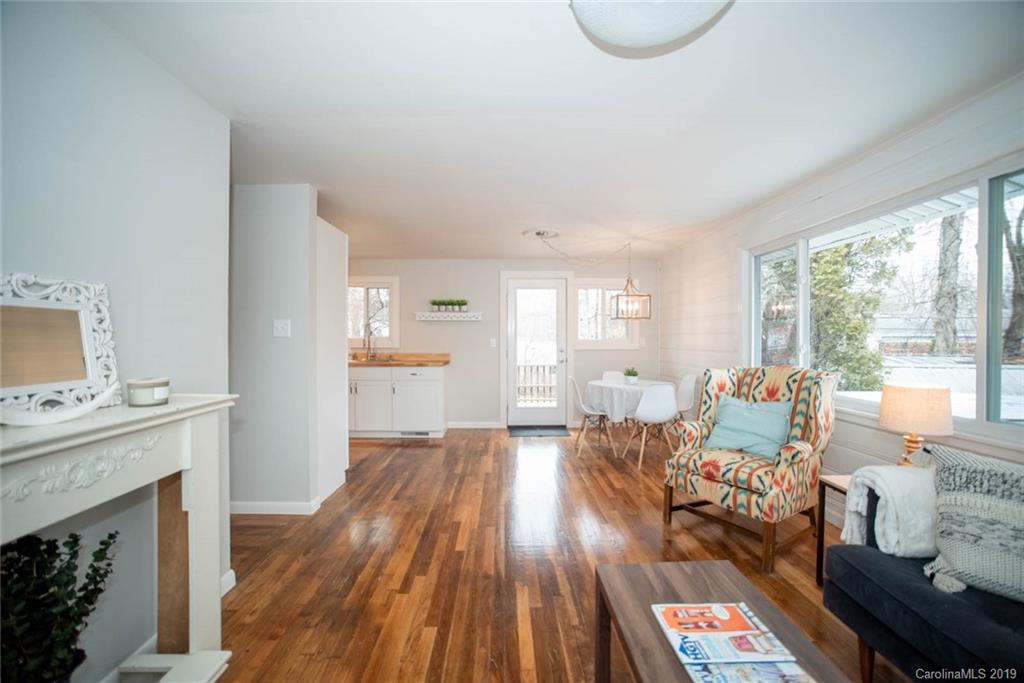 5 Violet Hill Circle Asheville NC 28805
