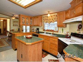 44 Dogwood Knoll Asheville NC 28805