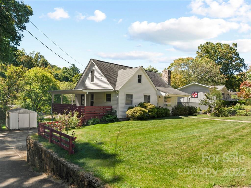 354 Howell Street Waynesville NC 28786
