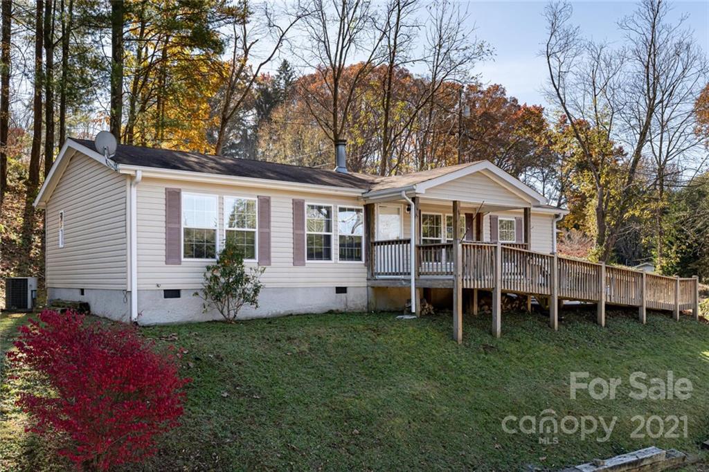 26 Cedar Street Canton NC 28716