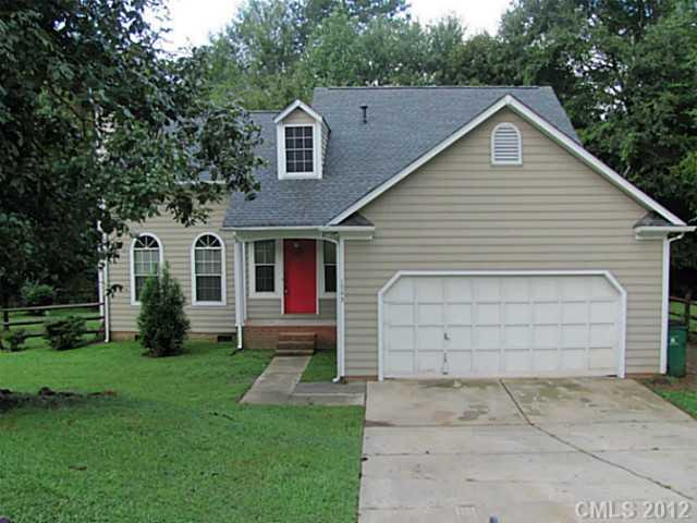 1543 Running Brook Road Charlotte NC 28214