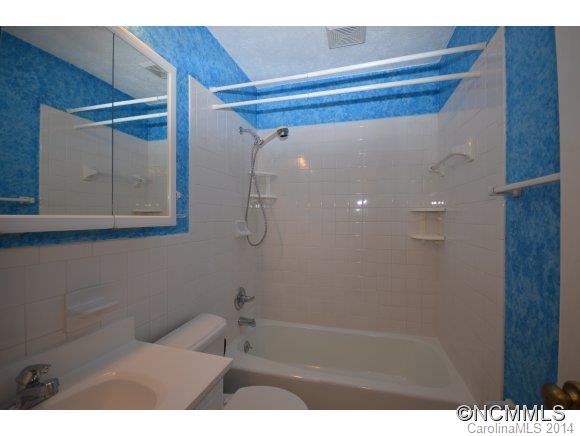 21 Laurel Park Drive Arden NC 28704