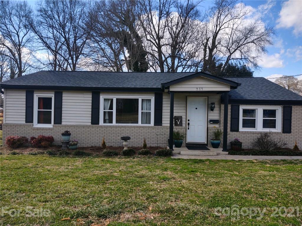 217 Hickory Drive Mooresville NC 28115