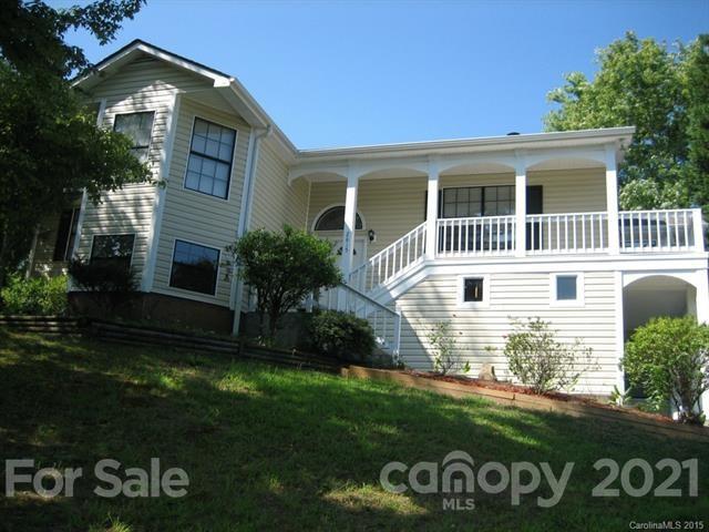 2815 Bustlehead Court Charlotte NC 28262