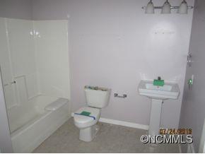 38 Kirkland Drive Asheville NC 28805