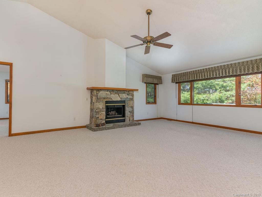 11 Brody Trail Asheville NC 28804