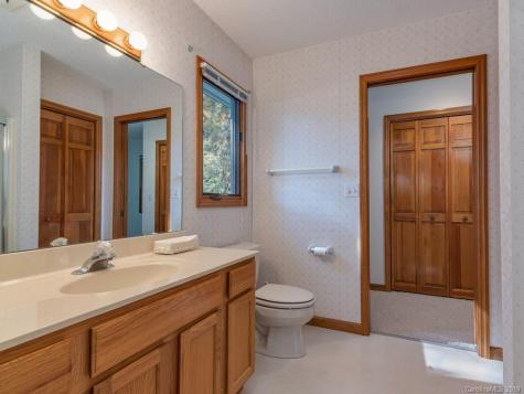 11 Brody Trail Asheville NC 28804
