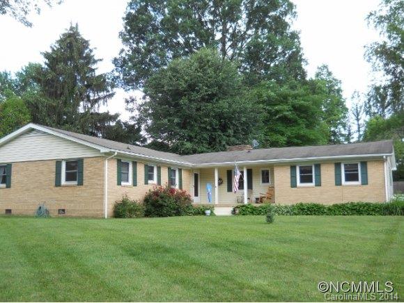 260 Oak Park Drive Brevard NC 28712