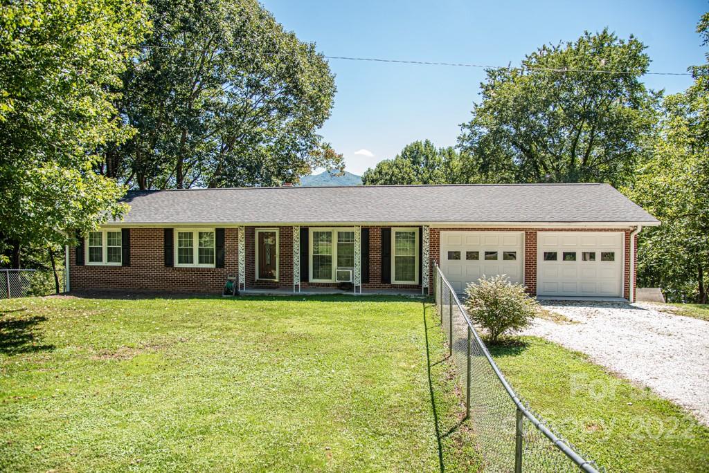 834 Green Mountain Drive Burnsville NC 28714