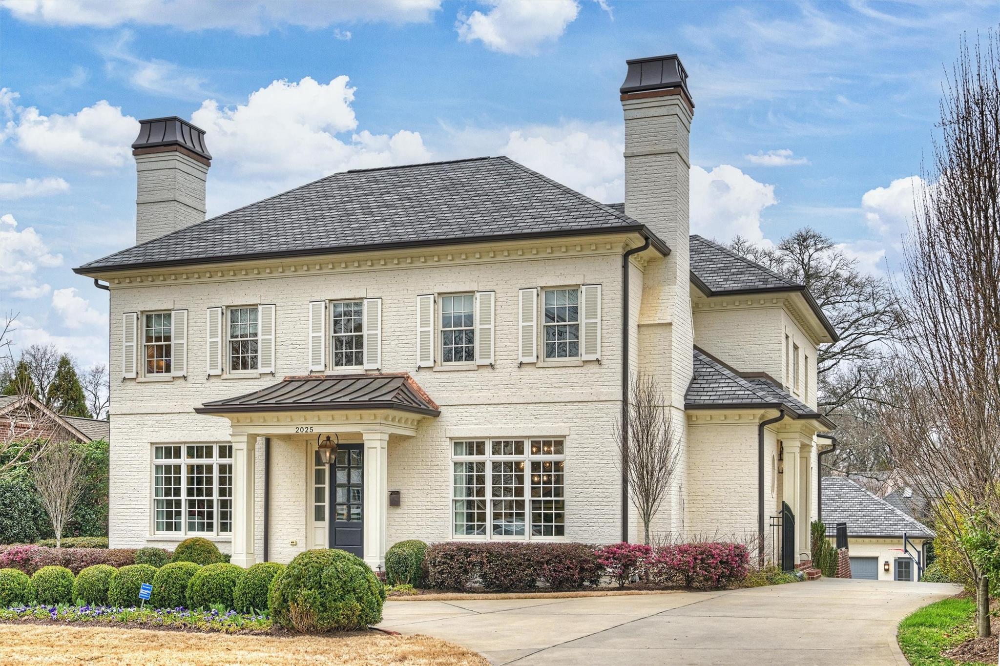 2025 Hastings Drive Charlotte NC 28207